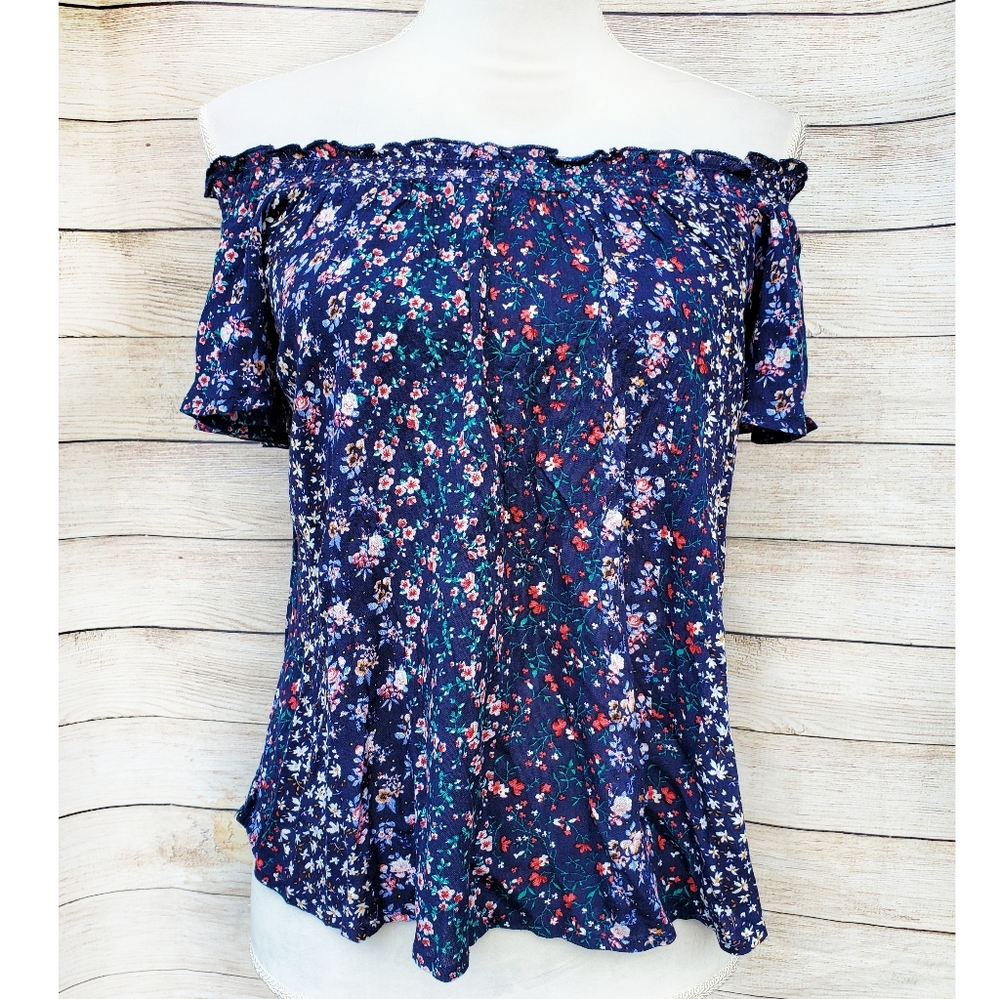New With Tags! Self E Blue Floral Print Top